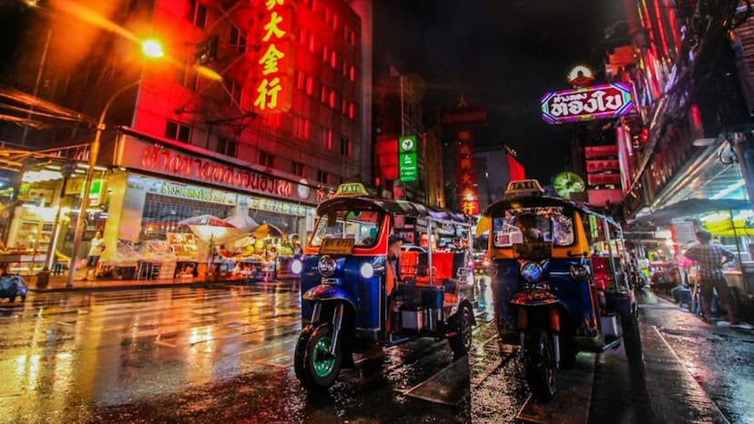 10 Top Attractions in Bangkok You Shouldn't Missed!